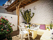 Gezellig balkon om te ontspannen na de branding! Gezellig balkon om te ontspannen na de branding!