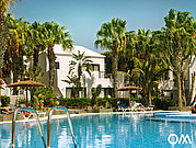 Zwembad van de surfcamp Bungalows Zwembad van de surfcamp Bungalows